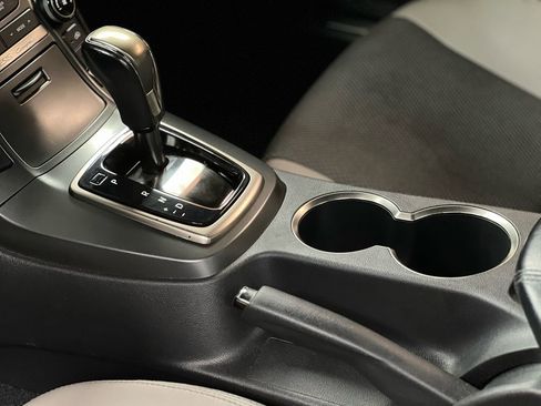 Used 2016 Hyundai Genesis 3.8 image 22