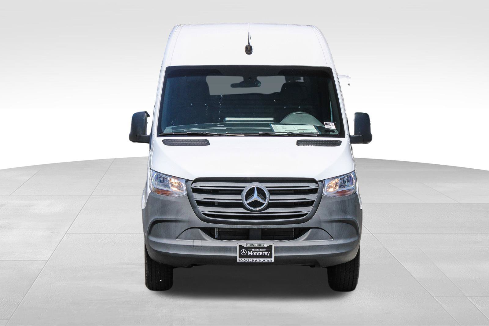 New 2024 Mercedes-Benz Sprinter 2500 image 2
