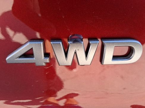 New 2026 Nissan Pathfinder SV image 6