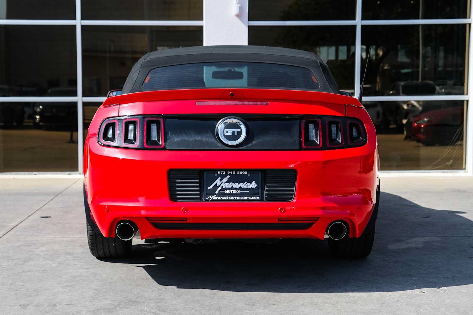 Used 2014 Ford Mustang GT Premium w/ Electronics Package RWD image 11