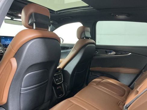 Used 2022 Lincoln Nautilus Reserve w/ Equipment Group 201A image 26