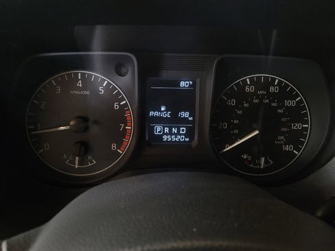 Used 2017 Nissan Titan S RWD image 23