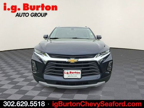 Used 2020 Chevrolet Blazer LT FWD image 2