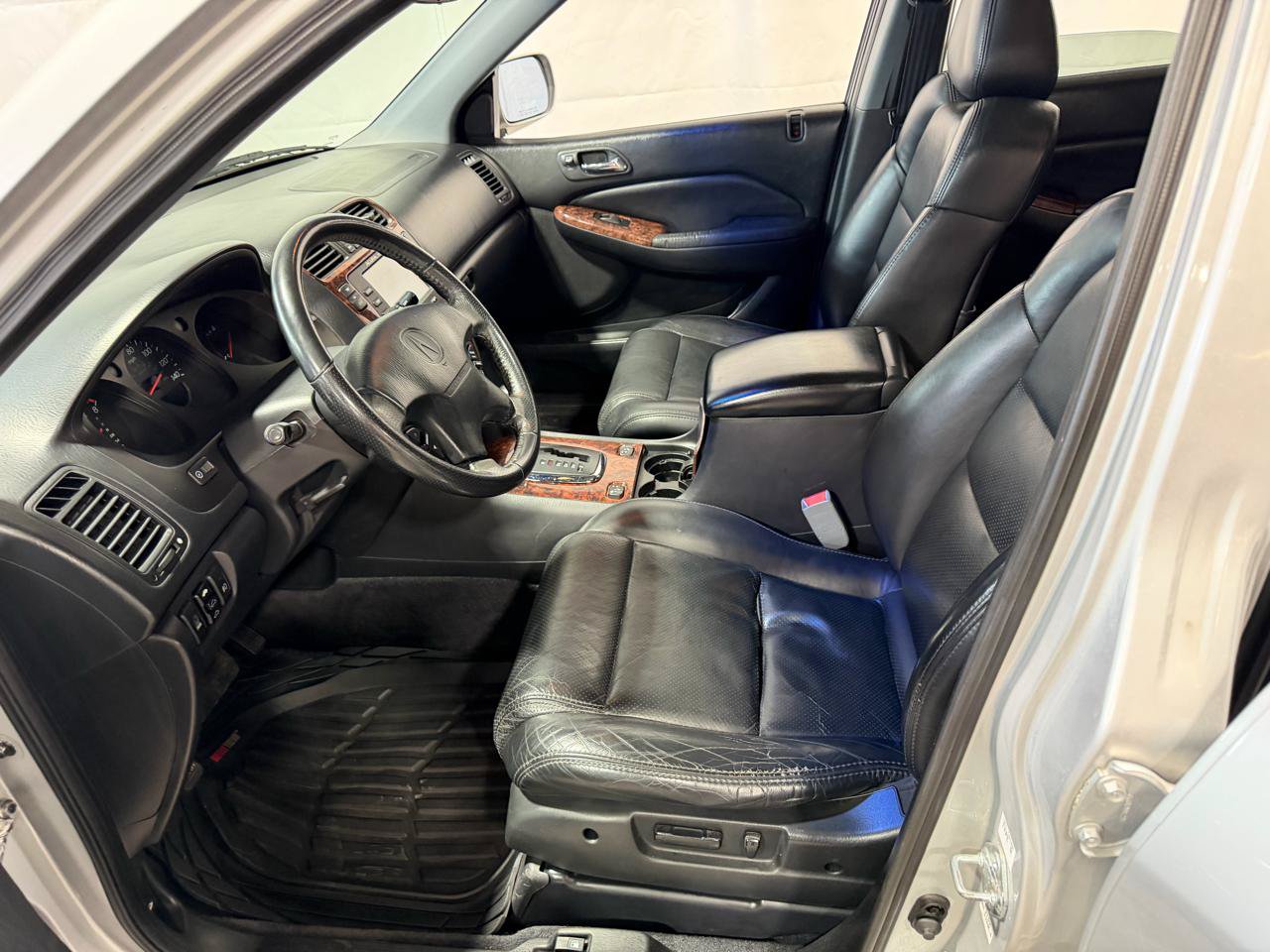 Used 2002 Acura MDX Touring AWD/4WD image 24