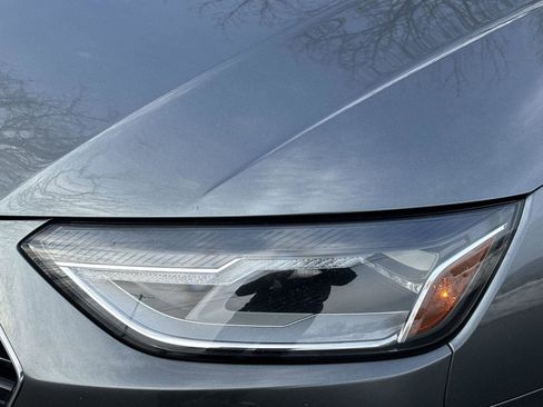 Used 2021 Audi A4 2.0T Premium w/ Convenience Package image 19