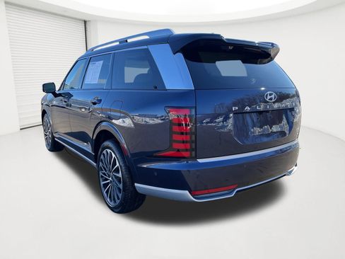 Used 2026 Hyundai Palisade Calligraphy image 3
