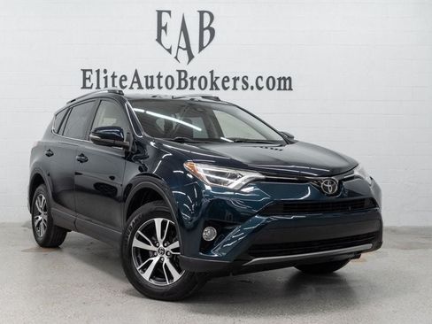 Used 2017 Toyota RAV4 XLE w/ All Weather Liner Package AWD/4WD image 44