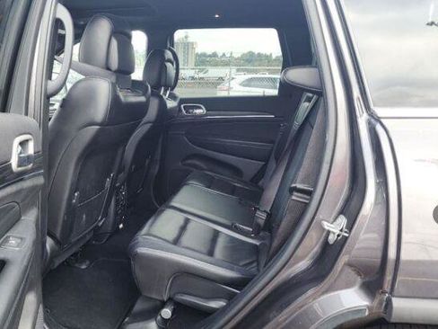 Used 2021 Jeep Grand Cherokee Limited AWD/4WD image 6