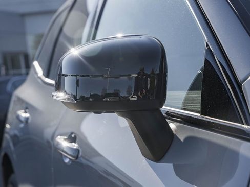 New 2026 Volvo XC60 B5 Plus w/ Climate Package image 15