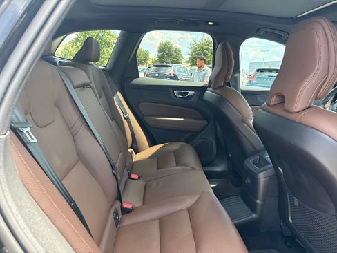 Used 2024 Volvo XC60 T8 Plus w/ Protection Package Premier AWD/4WD image 16