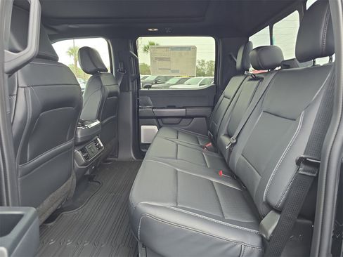 New 2025 Ford F150 Lariat w/ Equipment Group 502A High image 12