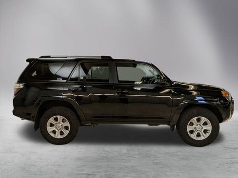 Used 2023 Toyota 4Runner SR5 image 9