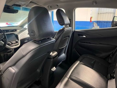 Used 2020 Chevrolet Bolt Premier w/ Infotainment Package image 14