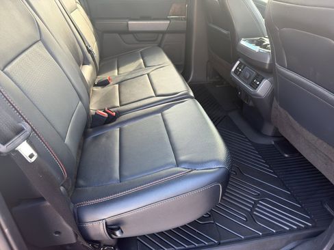 Used 2021 Ford F150 Lariat w/ Trailer Tow Package image 19