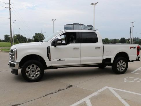 Used 2026 Ford F350 Lariat w/ Lariat Ultimate Package AWD/4WD image 4