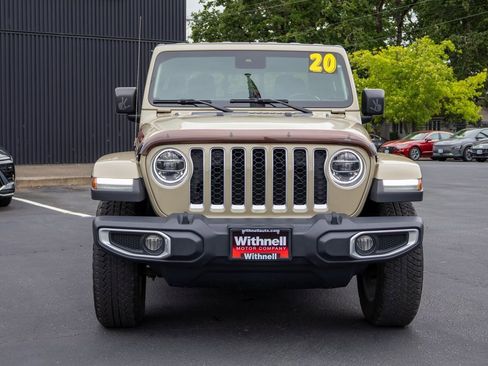 Used 2020 Jeep Gladiator Overland image 4