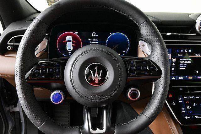 New 2025 Maserati Grecale GT AWD/4WD image 12