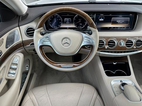 Used 2014 Mercedes-Benz S 550 Sedan image 15