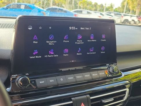 Used 2023 Kia Seltos EX AWD/4WD image 27