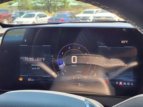 New 2025 Chevrolet Traverse LT image 22