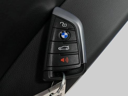 New 2026 BMW 330i xDrive Sedan AWD/4WD image 34