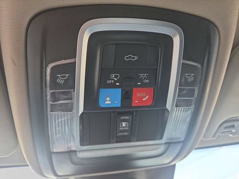 Used 2024 RAM 2500 Laramie w/ Safety Group AWD/4WD image 22