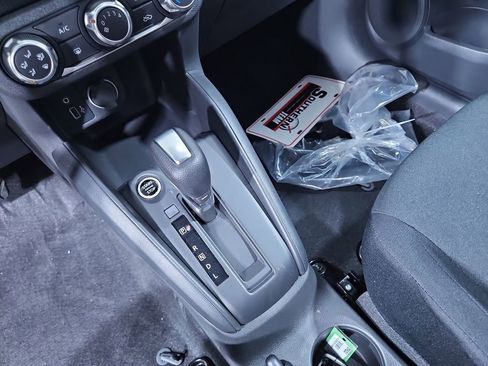 New 2025 Nissan Kicks Play S FWD image 23
