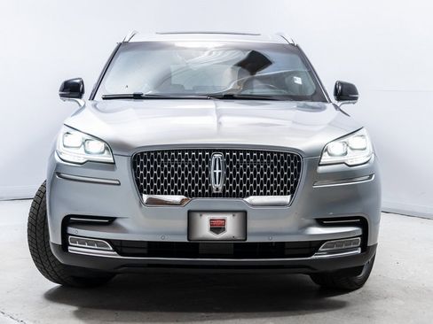 Used 2020 Lincoln Aviator Reserve w/ Equipment Group 202A image 10