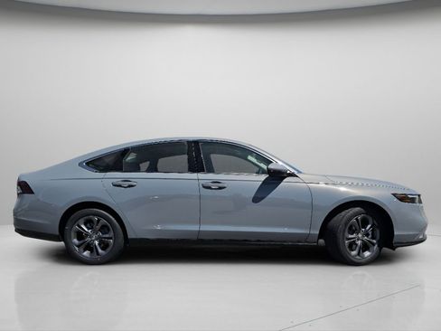 New 2026 Honda Accord EX-L image 24