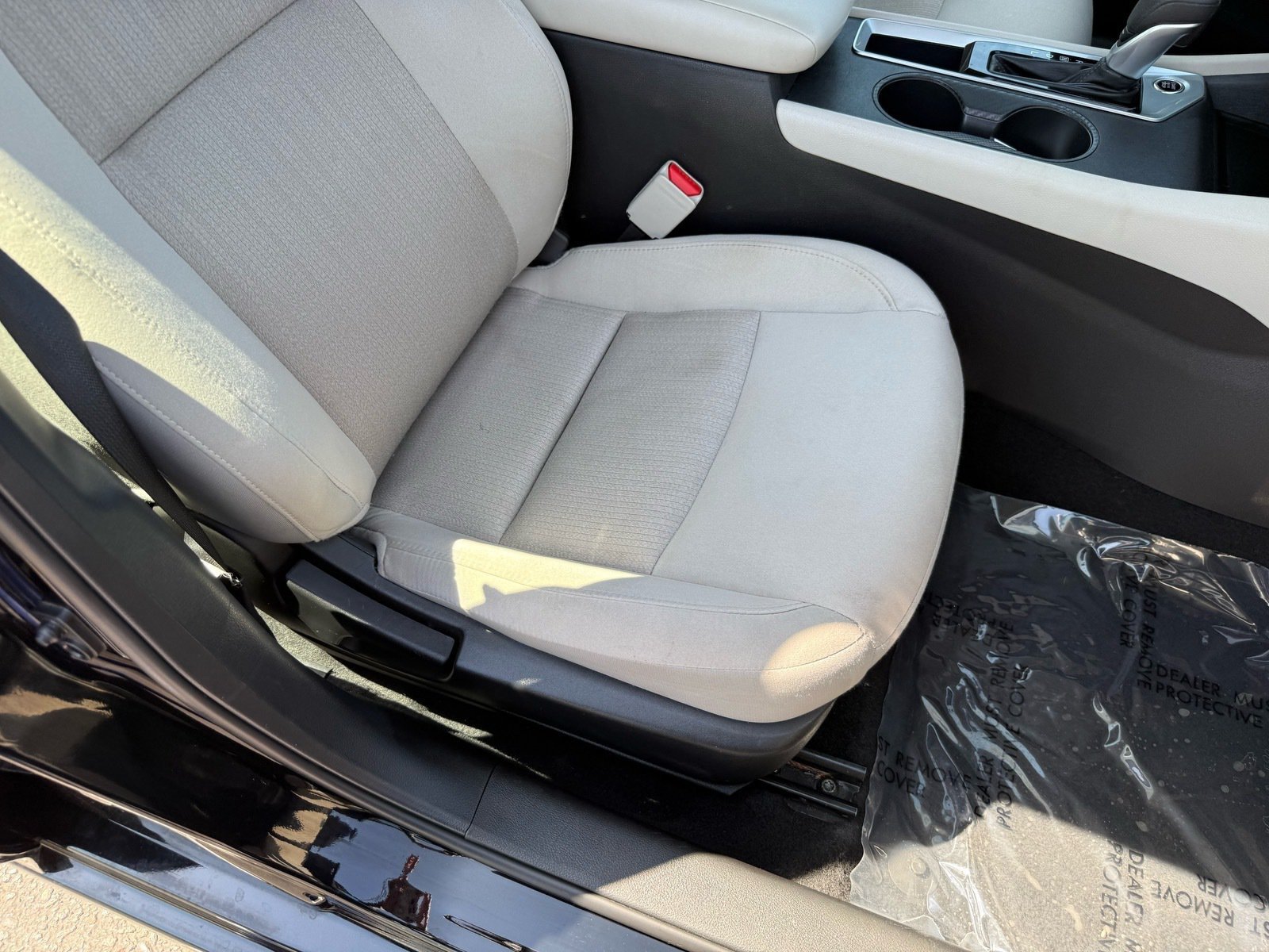 Used 2025 Nissan Altima 2.5 SV FWD image 32