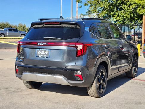 New 2026 Kia Seltos EX w/ EX Sunroof Package image 4