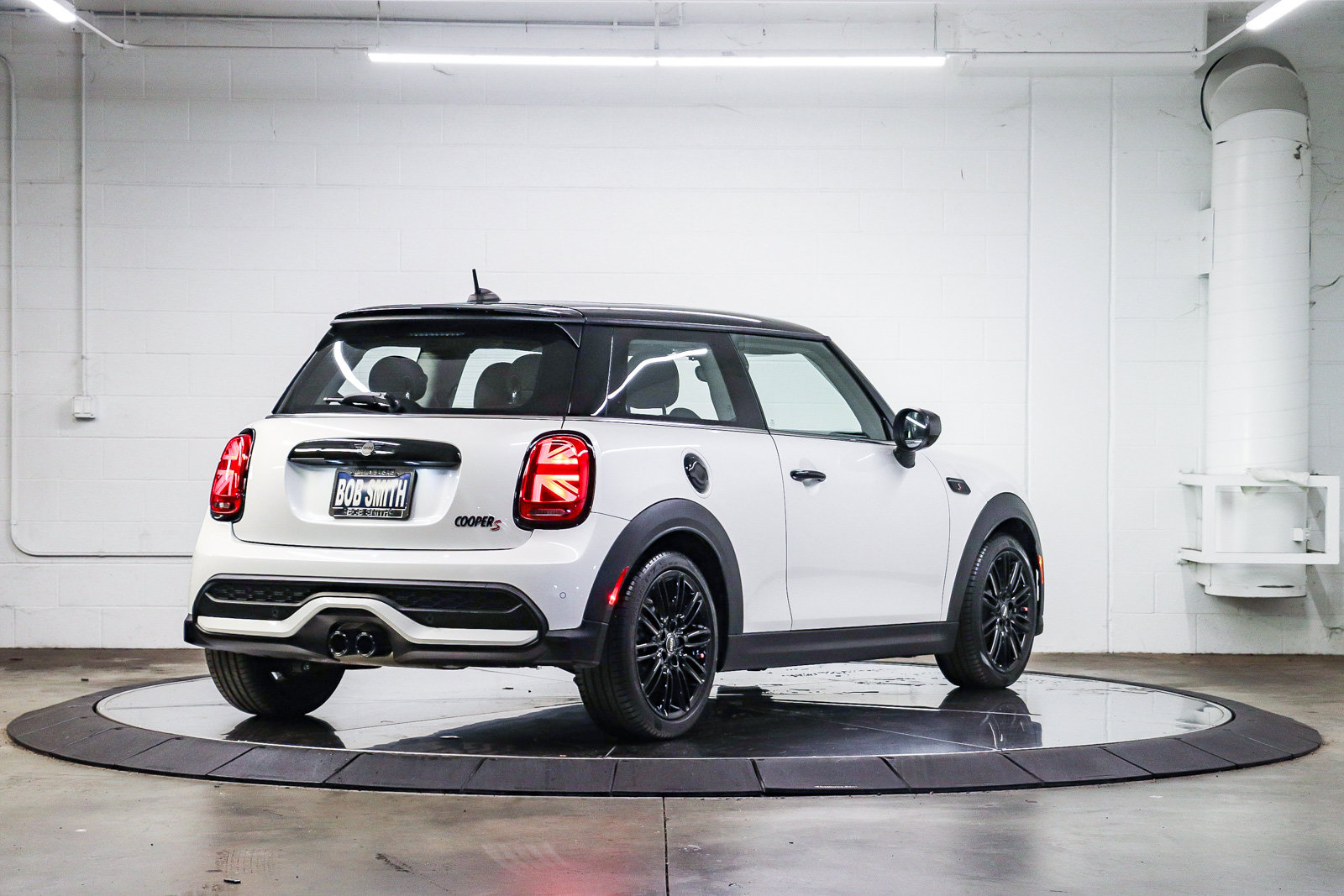 Certified 2024 MINI Cooper S FWD image 6