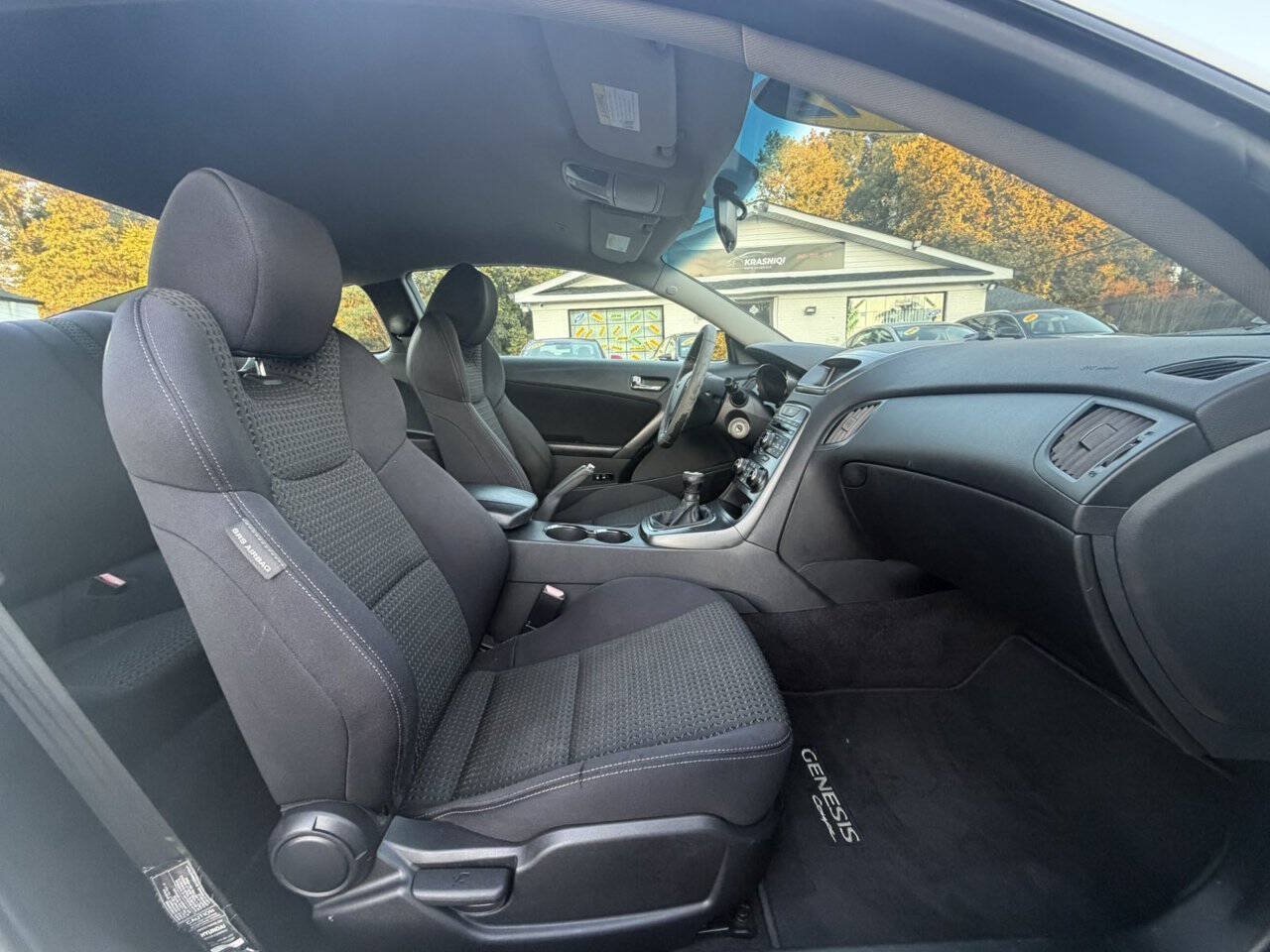 Used 2012 Hyundai Genesis 2.0T RWD image 22
