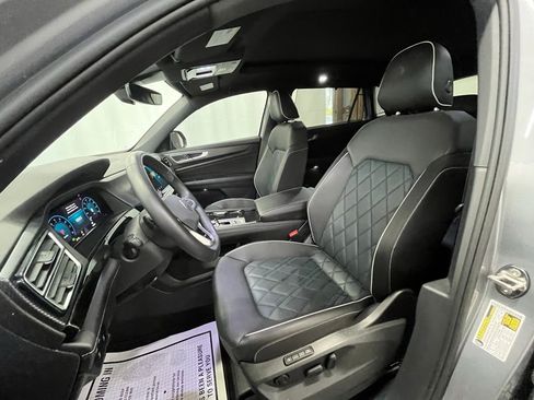 Certified 2025 Volkswagen Atlas Cross Sport SEL Premium R-Line image 11