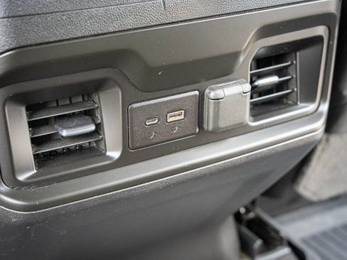 Used 2022 Chevrolet Silverado 1500 RST image 31