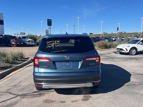 Used 2022 Honda Pilot Touring image 6