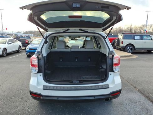 Used 2018 Subaru Forester 2.5i Limited image 6
