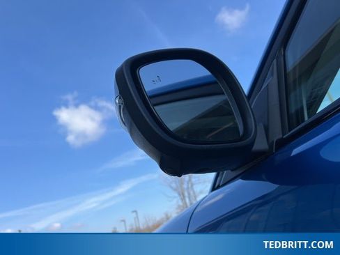 Used 2025 Ford Mustang Mach-E Premium w/ Sport Appearance Package image 43