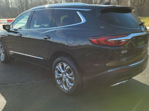 Used 2019 Buick Enclave Avenir w/ Avenir Technology Package image 9