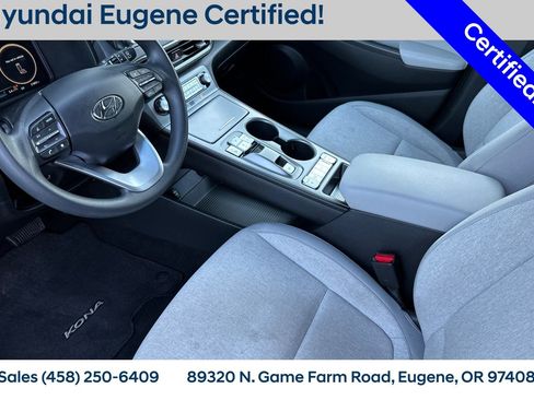 Used 2023 Hyundai Kona SE image 11