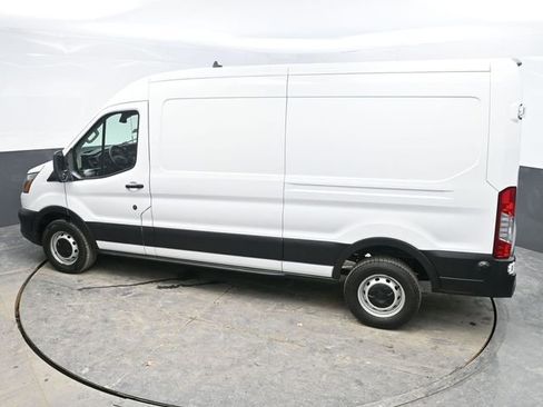 Used 2024 Ford Transit 250 148 Medium Roof image 22