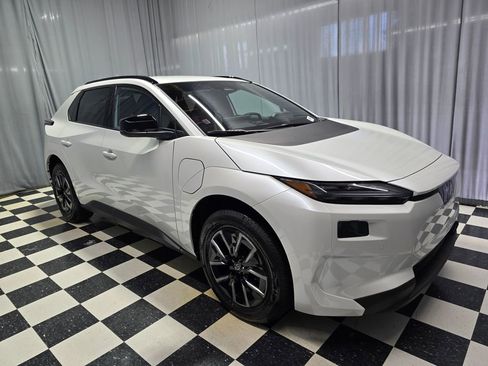 New 2026 Subaru Solterra Premium image 3