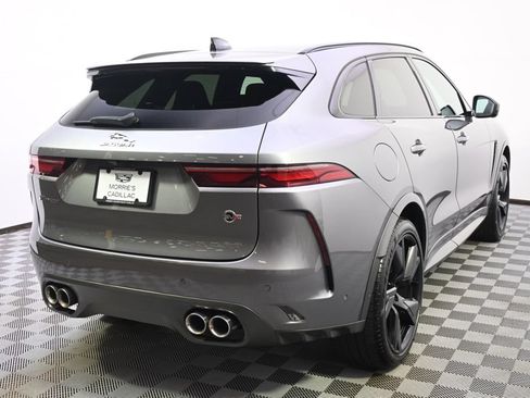 Used 2022 Jaguar F-PACE SVR AWD/4WD image 6