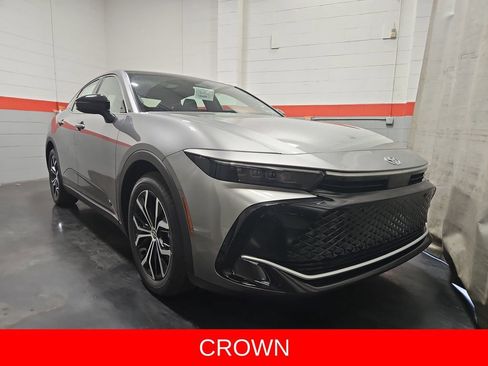 New 2026 Toyota Crown Limited image 2