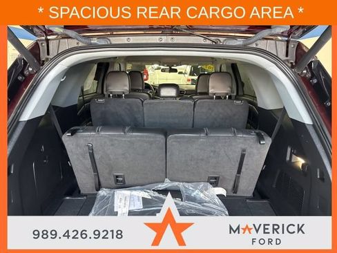 Used 2022 Ford Explorer XLT w/ Equipment Group 202A AWD/4WD image 33