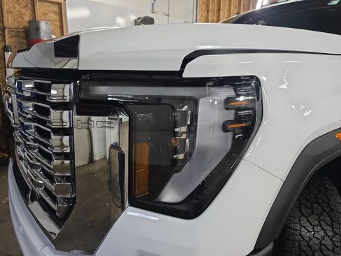 New 2026 GMC Sierra 3500 Denali AWD/4WD image 29