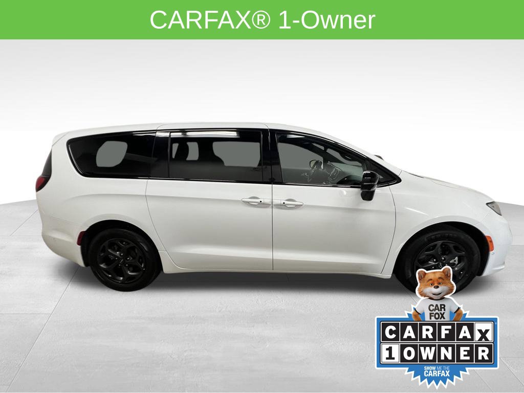 Used 2024 Chrysler Pacifica Limited FWD image 4