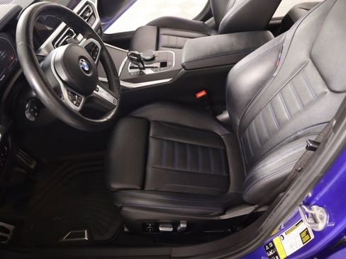 Used 2021 BMW 330i xDrive Sedan w/ M Sport Package image 12
