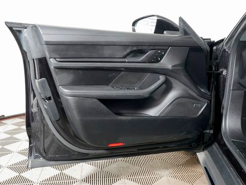 Certified 2024 Porsche Taycan GTS image 15