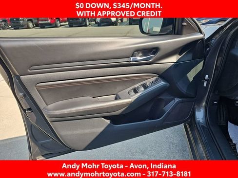 Used 2021 Nissan Altima 2.0 SR FWD image 11